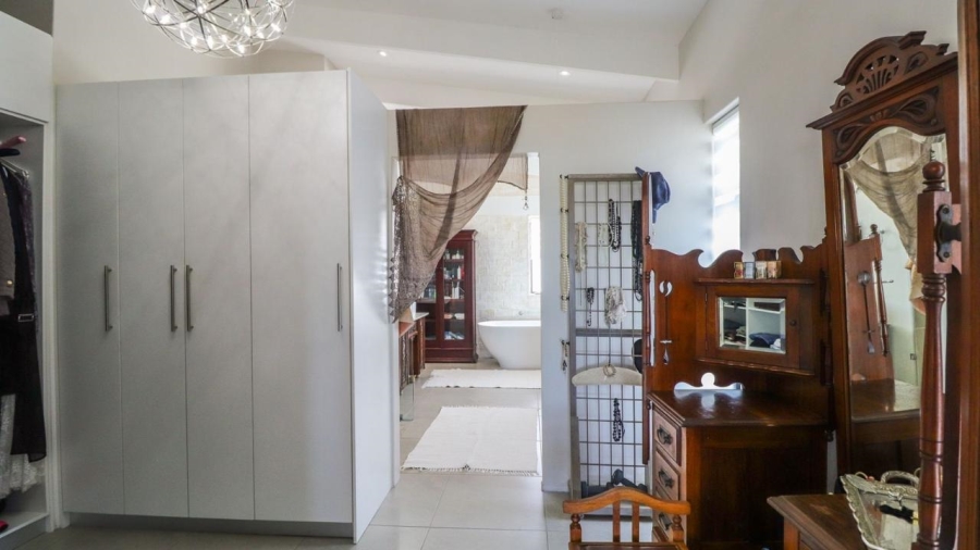3 Bedroom Property for Sale in Stilbaai Oos Western Cape